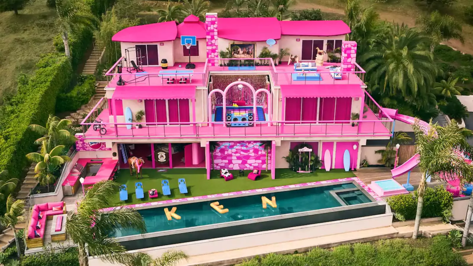 Airbnb’s Barbie Malibu DreamHouse campaign